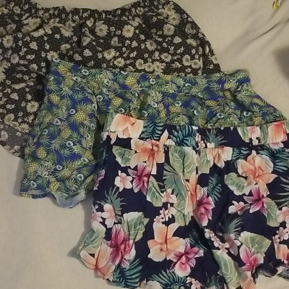 ☀️cute summer shorts☀️ 3️⃣ for 9️⃣